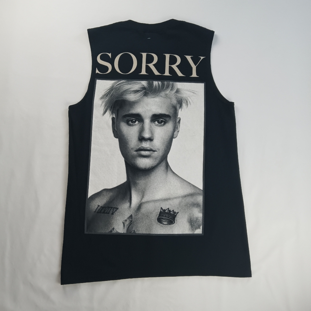 Bieber Purpose Tour T-shirt.